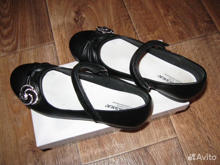 Туфли на девочку