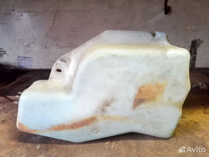 Бачок омывателя Mercedes-Benz Vario OM904