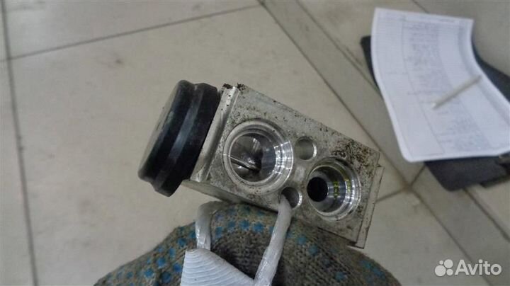 Клапан кондиционера Hyundai ix35 2010-2015