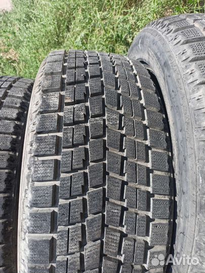 Bridgestone Blizzak WS-50 235/55 R18