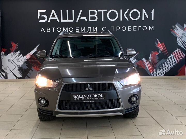 Mitsubishi Outlander 2.0 CVT, 2010, 183 494 км