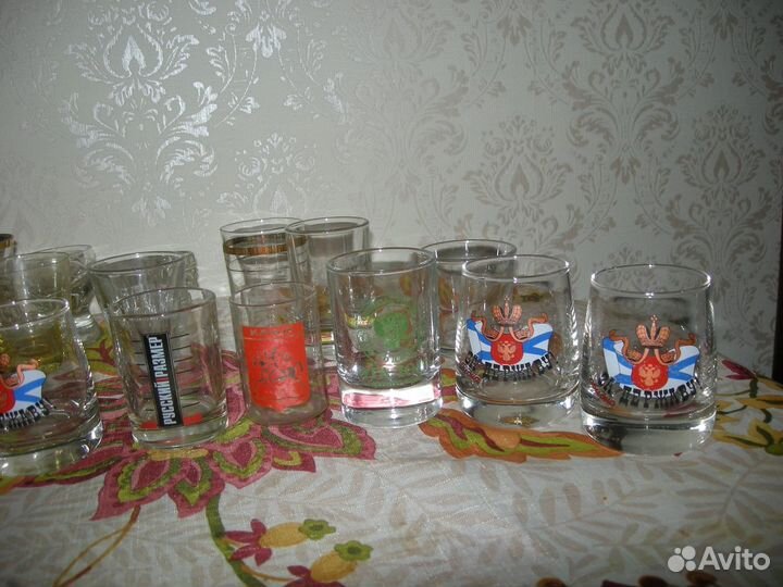 Стопки рюмки стеклянные хрустальные с надписями