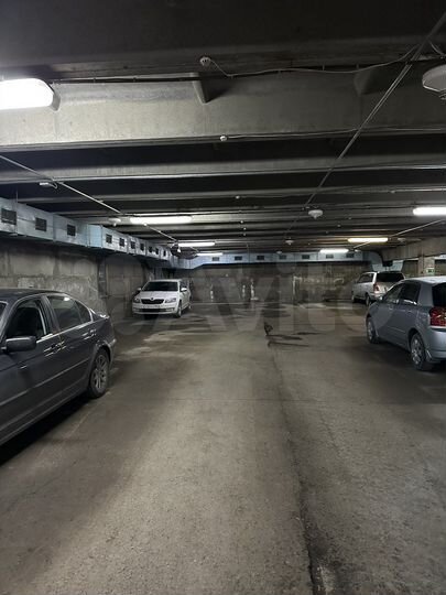 Машиноместо, 15 м²