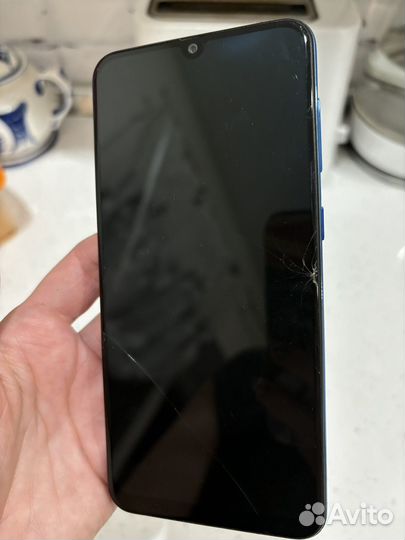 Samsung Galaxy A50, 4/64 ГБ