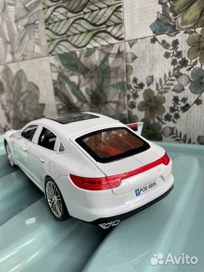 Машинка железная porshe новая