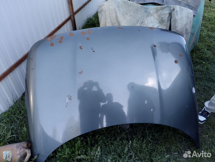 Капот ваз 2110-2112