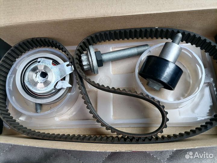 Комплект грм skoda rapid