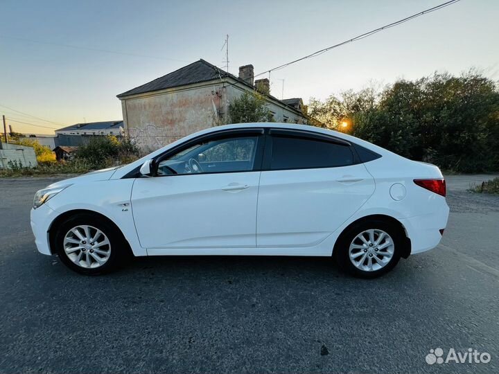 Hyundai Solaris 1.6 AT, 2014, 117 930 км