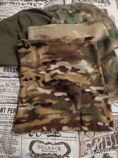 Шапка флисовая в комплекте с баффом