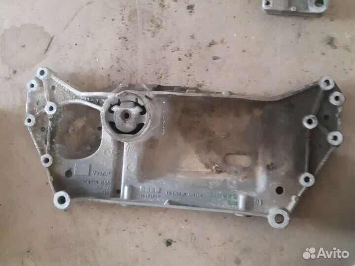 Балка подмоторная Volkswagen Jetta/Octavia A5