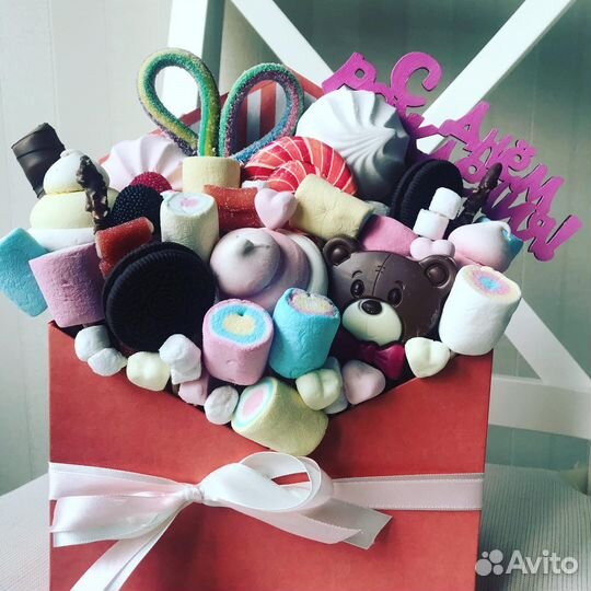 Изготовление открыток,папок,подарочных наборов