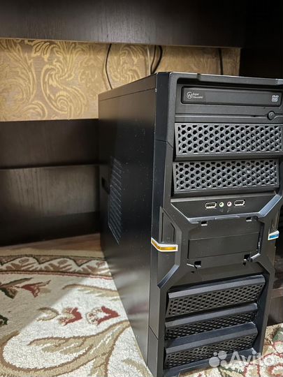 Компьютер в сборе