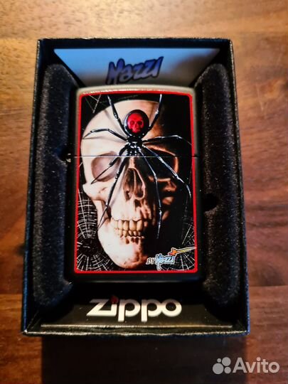 Zippo. Mazzi. Череп и паук. Коллекционная. Новая