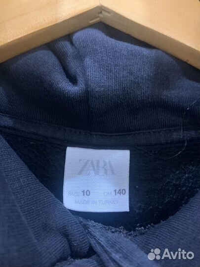 Толстовка с капюшоном