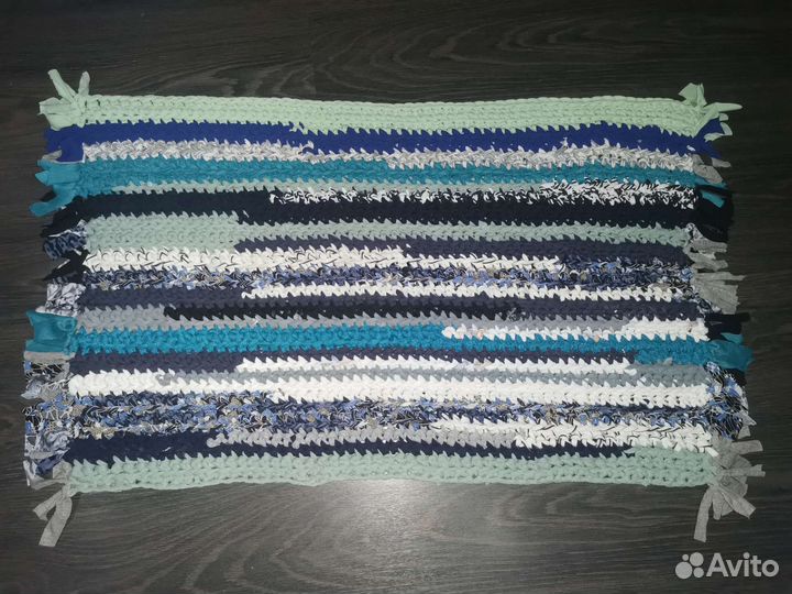 Коврик ручной работы