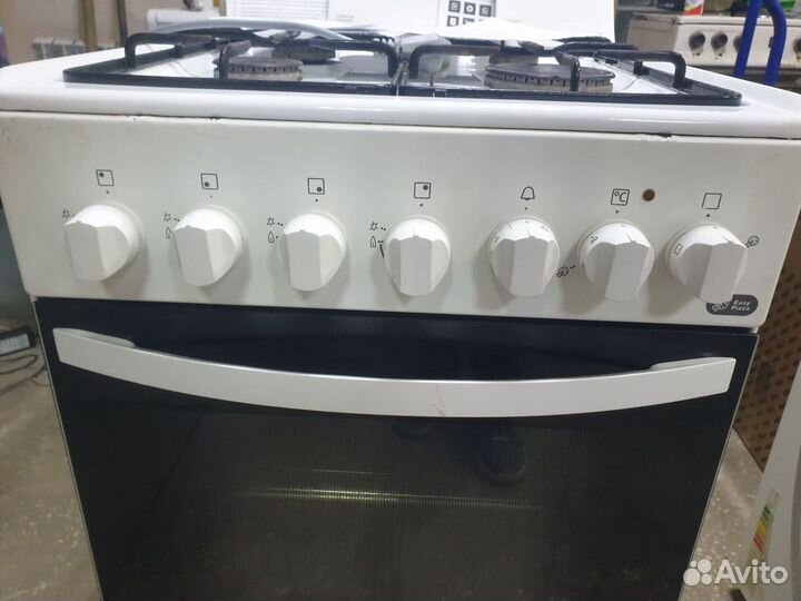 Плита газовая Zanussi ZCK 924201w