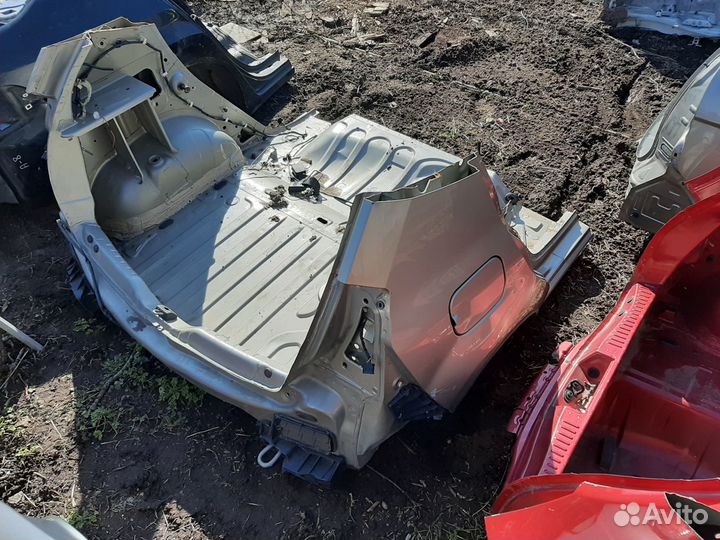 Кузов рено сандеро 1