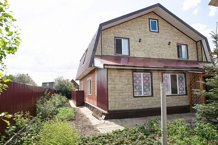 Таунхаус 105 м² на участке 4,2 сот.