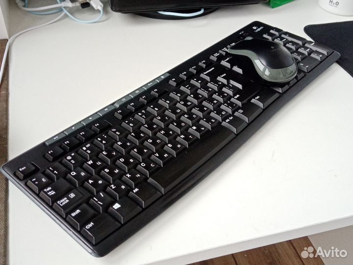 Logitech комбо клавиатура + мышка