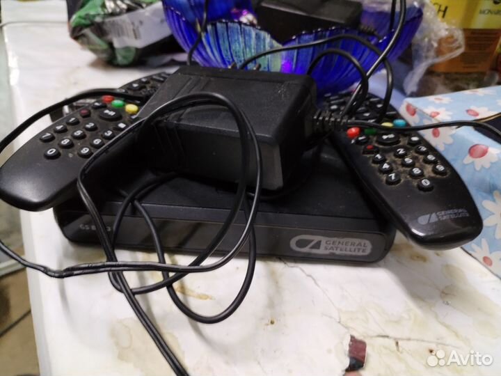 Цифровая тв приставка Триколор GS B623L