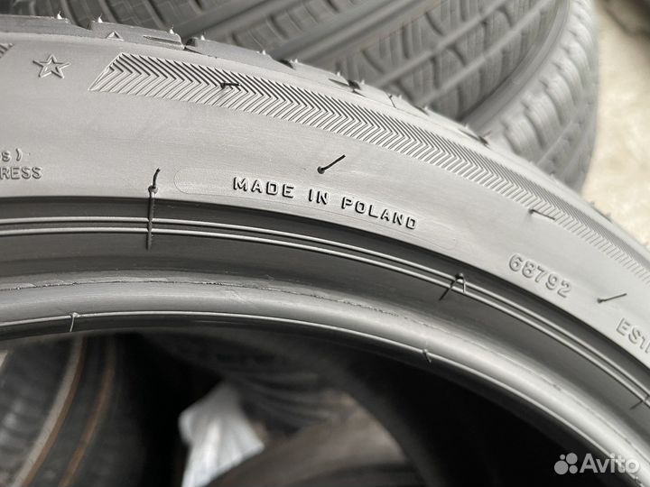 Bridgestone Potenza Sport 245/40 R20 и 275/35 R20 Y