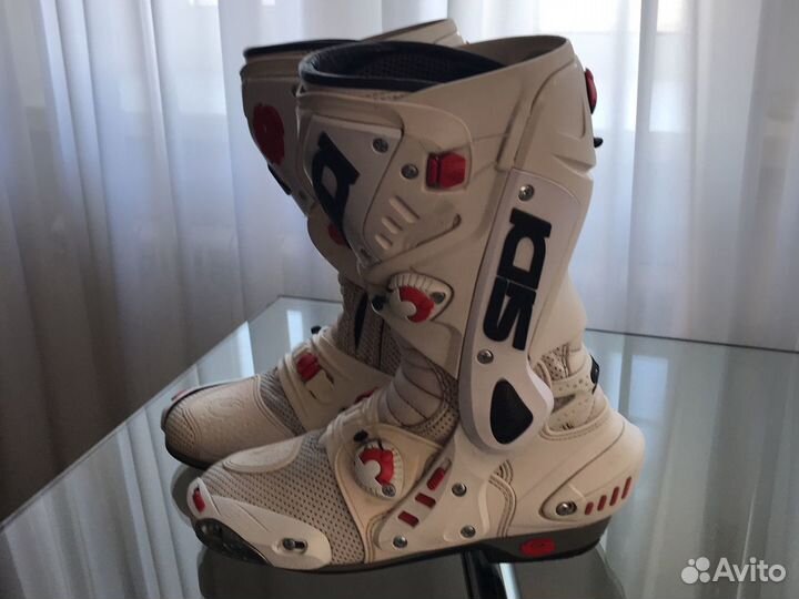 Мотоботы Sidi