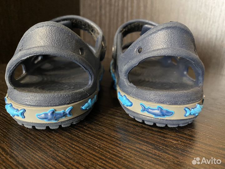 Сандалии crocs c5 детские 21