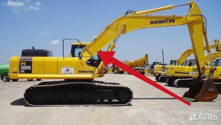 Установка стекла стрелы на Komatsu pc 300-8