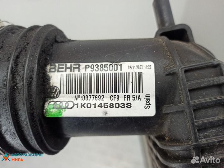 Интеркулер Volkswagen Passat B6 2006 3C0145805R