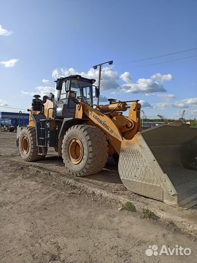 Машинист фронтального погрузчика