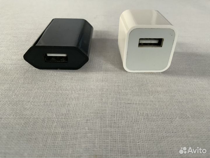 Адаптер питания 1А черный и белый
