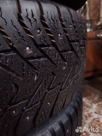 Nokian Tyres Hakkapeliitta 8 225/65 R17