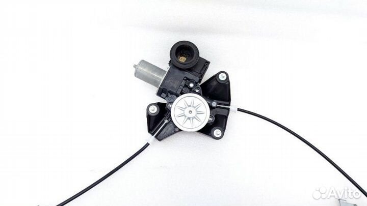 Стеклоподъемник электрический задний левый Toyota