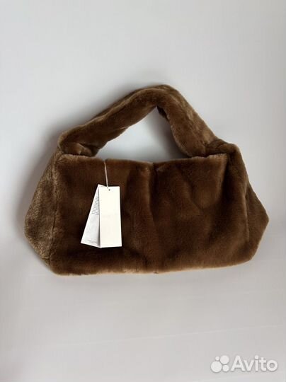 Новая пушистая сумка Arket