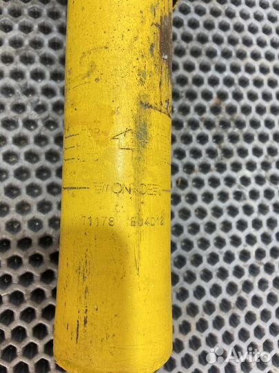 Аммортизаторы передние 