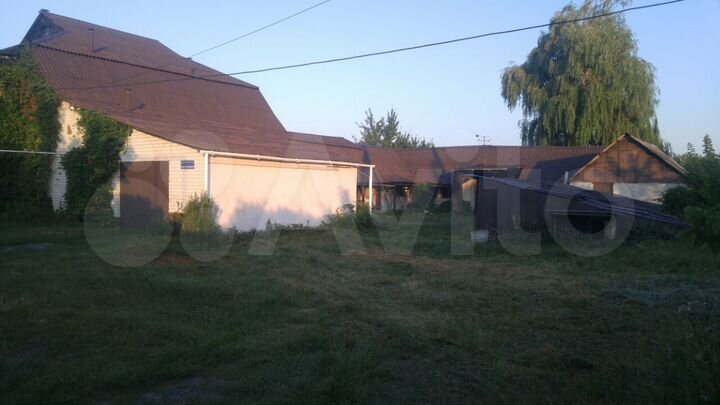 Дом 187,4 м² на участке 61,5 сот.