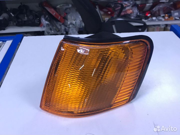 Габарит левый Opel Omega A 91-94