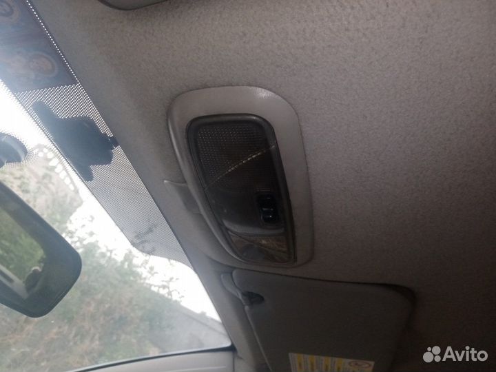 Плафон салона Ford Fusion