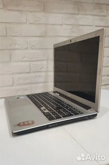 Ноутбук Acer (Процессор i5, Видеокарта 2 Гб )