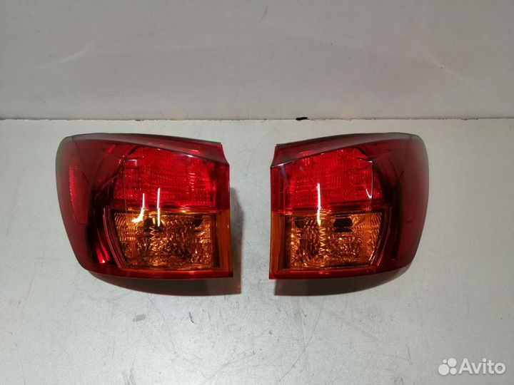 Фонарь Lexus IS250 Лексус ис 250 (05-08г)