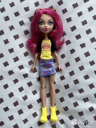 Кукла Монстер Хай Хоулин Вульф