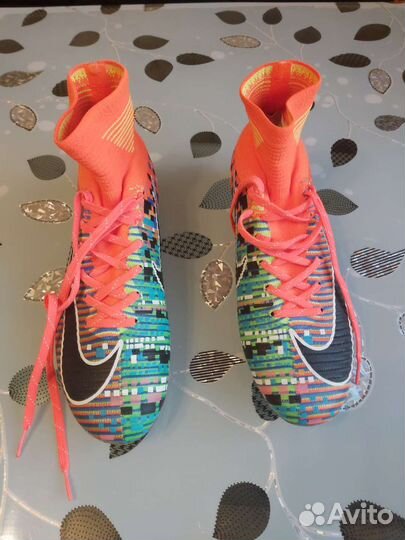 Бутсы Nike футбольные шиповки сороконожки Nike 40