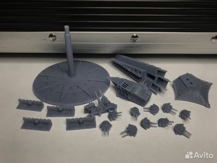 Warhammer 40000 миниатюры Chaos Cruisers