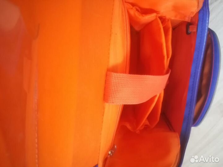 Рюкзак школьный