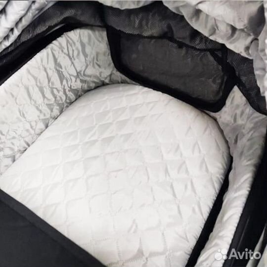 Детская коляска Luxmom 608 (2в1), цвет черный. AV-20250310