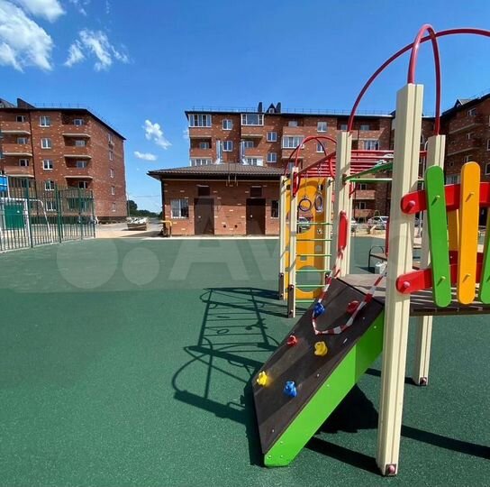 2-к. квартира, 64,5 м², 2/5 эт.