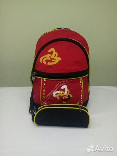 Рюкзак школьный