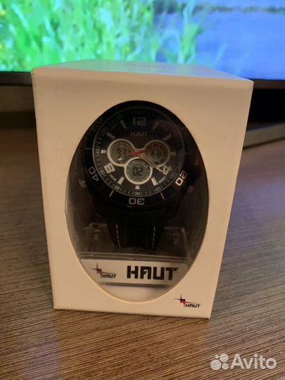 Часы haut