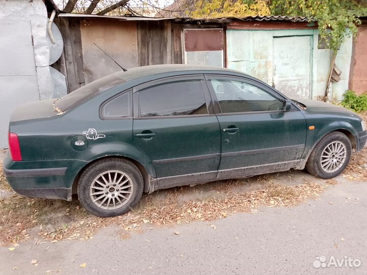 Volkswagen Passat 1.8 МТ, 1998, 341 880 км