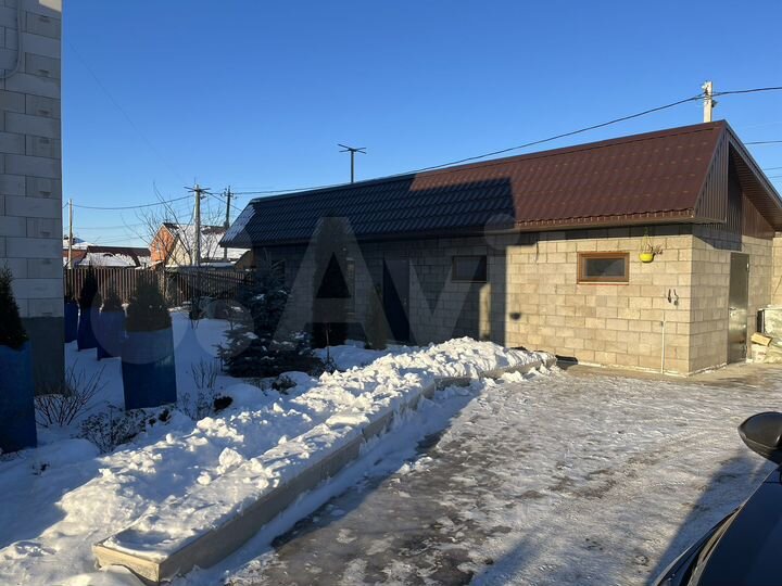 Коттедж 340 м² на участке 13 сот.